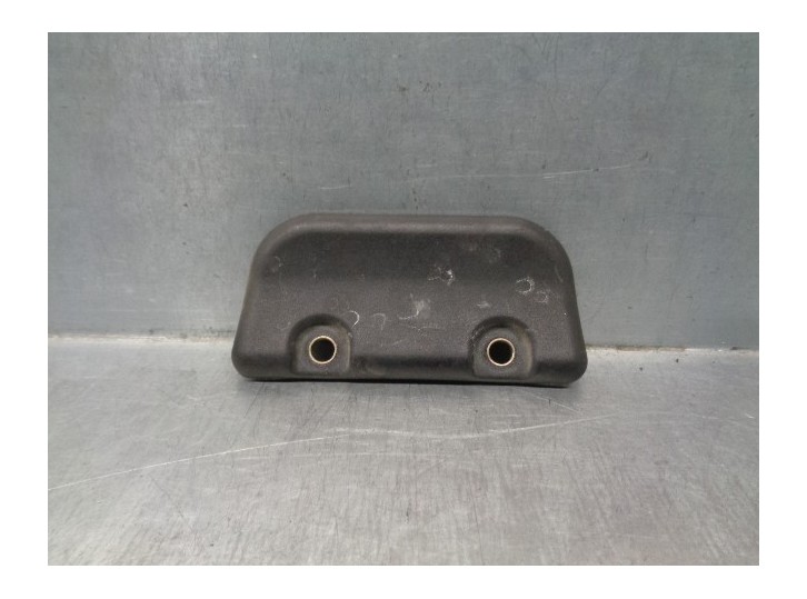 Recambio de molduras traseras para peugeot expert kombi 2.0 hdi referencia OEM IAM 1476925077 