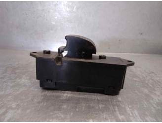 Recambio de mando elevalunas delantero derecho para mitsubishi outlander (cw0) 2.0 di-d cat referencia OEM IAM 8608A061  