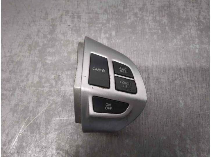 Recambio de mando volante para mitsubishi outlander (cw0) 2.0 di-d cat referencia OEM IAM 75B4731 