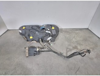 Recambio de deposito combustible para chevrolet hhr 2.4 16v referencia OEM IAM 20866941 CESTA 33