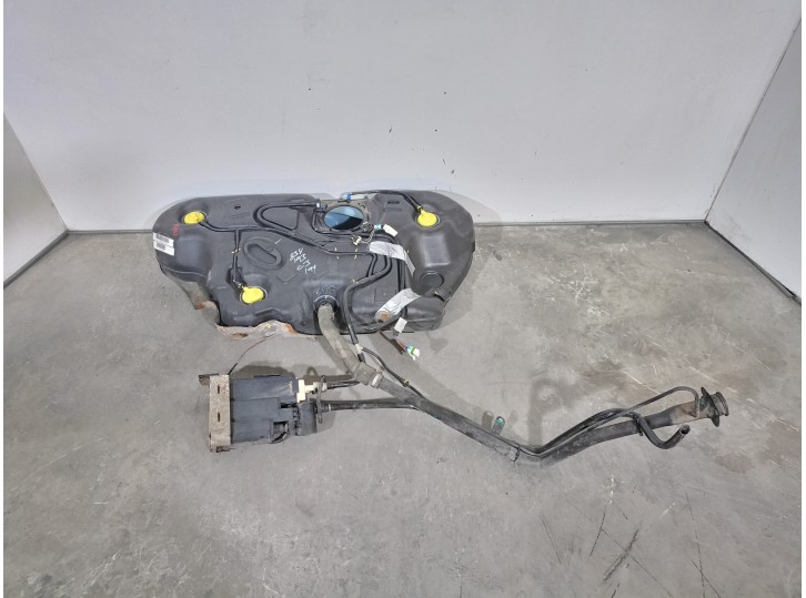 Recambio de deposito combustible para chevrolet hhr 2.4 16v referencia OEM IAM 20866941 CESTA 33