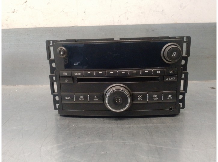 Recambio de sistema audio / radio cd para chevrolet hhr 2.4 16v referencia OEM IAM 15832813 15832813 