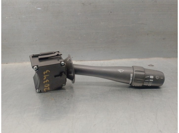 Recambio de mando limpia para chevrolet hhr 2.4 16v referencia OEM IAM ANA80H025A ANA80H025A 