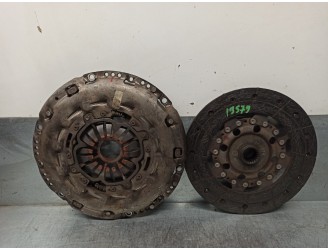 Recambio de kit embrague para lexus is 200 (ds2/is2) d-cat referencia OEM IAM 312100W080 LUK