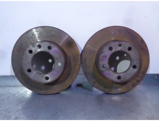 Recambio de disco freno delantero para opel movano (2004 =>) 2.5 cdti cat (g9u-a750) referencia OEM IAM 4403038 REMSA