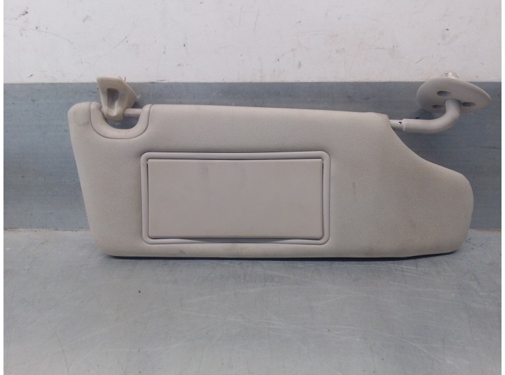 Recambio de parasol derecho para chevrolet hhr 2.4 16v referencia OEM IAM 25788230 