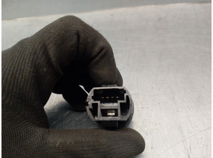 Recambio de boton start/stop para renault megane iii coupe 1.9 dci diesel referencia OEM IAM 1927937 1927937 