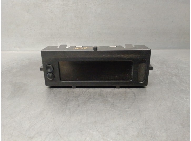Replacement multifunction display for Renault Clio III 1.5 dCi diesel FAP OEM IAM reference 280348139 