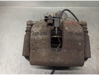 Recambio de pinza freno delantera derecha para mercedes-benz clase c (w204) familiar 2.1 cdi cat referencia OEM IAM A2044212481 