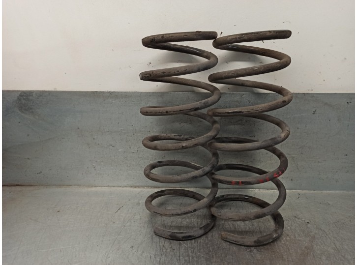 Recambio de muelle amortiguacion para hyundai i10 1.2 cat referencia OEM IAM 553300X000 