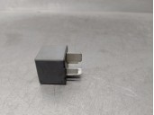 Recambio de rele para dodge caliber 2.0 16v crd cat referencia OEM IAM 04671886SAA  OMRON