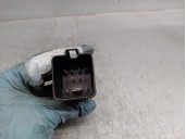 Recambio de caja precalentamiento para dodge caliber 2.0 16v crd cat referencia OEM IAM 05033351AA 0281003040 BOSCH