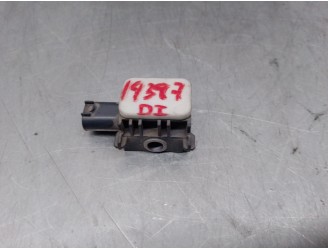 Recambio de sensor impacto para mercedes-benz clase r (w251) 3.0 cdi cat referencia OEM IAM 0038202826 
