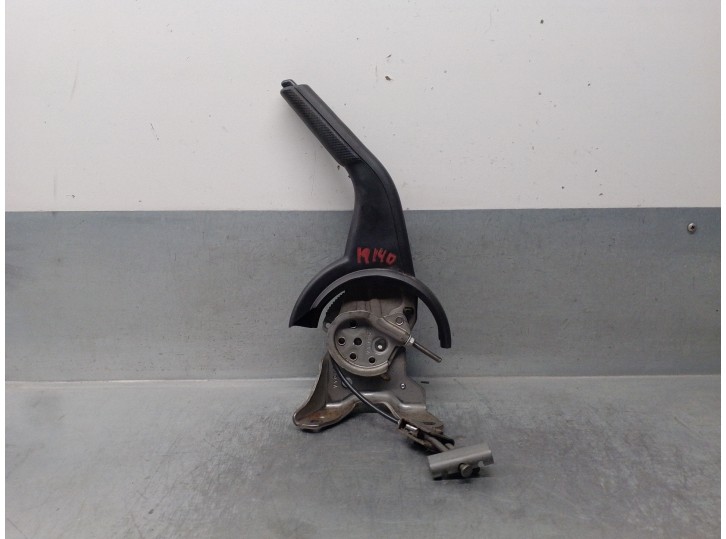 Replacement handbrake lever for Dodge Caliber 2.0 16V CRD CAT OEM IAM reference 1CR75DX9AC 