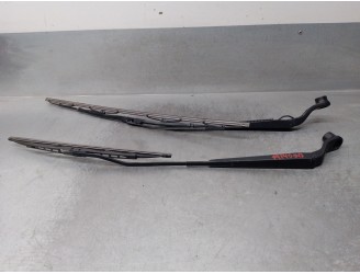 Recambio de brazo limpia delantero derecho para dodge caliber 2.0 16v crd cat referencia OEM IAM 5183259AA DERECHO E IZQUIERDO 