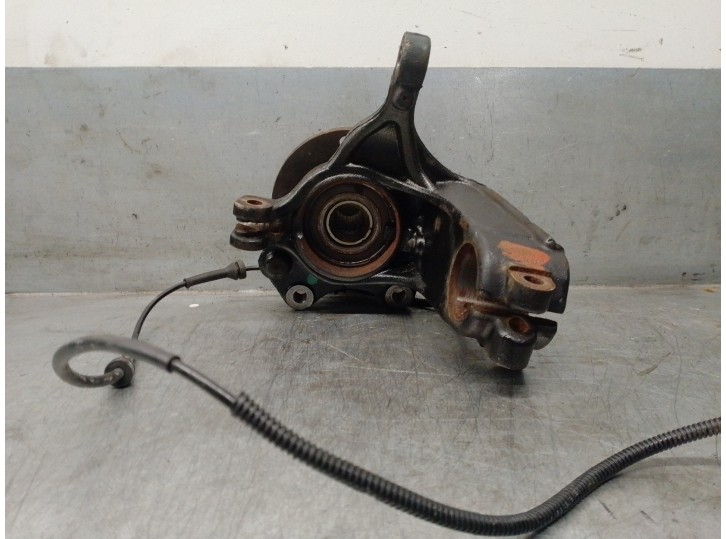 Recambio de mangueta delantera izquierda para citroën ds3 1.2 12v e-thp referencia OEM IAM 1607557480  