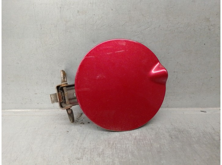 Recambio de tapa exterior combustible para dodge caliber 2.0 16v crd cat referencia OEM IAM 05074082AB ROJO 
