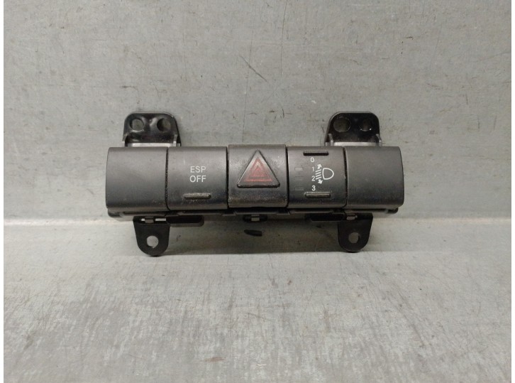 Recambio de warning para dodge caliber 2.0 16v crd cat referencia OEM IAM P04602711AD 