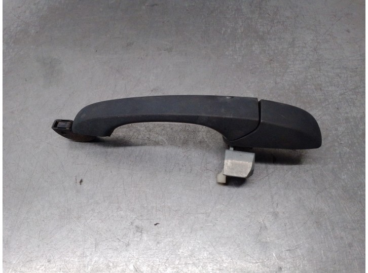 Replacement front right exterior door handle for Dodge Caliber 2.0 16V CRD CAT OEM IAM reference 5074194AF 5 DOORS