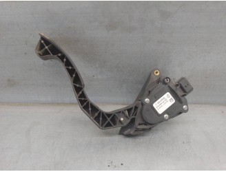 Replacement accelerator pedal position sensor for Dacia Sandero II 0.9 TCe CAT OEM IAM reference 180022703R 6PV00997803 HELLA
