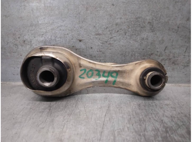 Recambio de soporte motor para dacia sandero ii 0.9 tce cat referencia OEM IAM 112381035R  