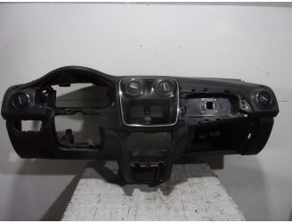 Recambio de salpicadero para dacia sandero ii 0.9 tce cat referencia OEM IAM  NEGRO 