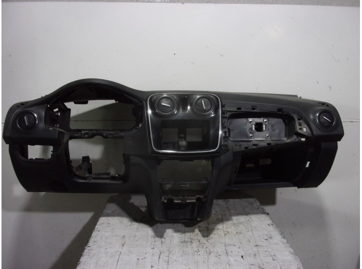Recambio de salpicadero para dacia sandero ii 0.9 tce cat referencia OEM IAM NEGRO 