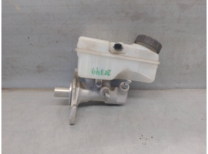 Recambio de bomba freno para dacia sandero ii 0.9 tce cat referencia OEM IAM 460915125R 1070529S01 