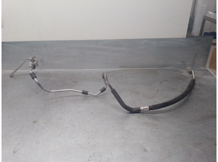 Replacement air conditioning hoses for Seat Exeo Saloon (3R2) 2.0 16V T FSI OEM IAM reference 8E0260710H 