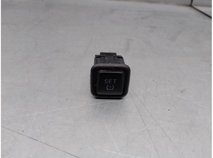 Recambio de interruptor para seat exeo berlina (3r2) 2.0 16v t fsi referencia OEM IAM 3R0927121B  