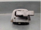Replacement right engine mount for Volkswagen Golf VII Lim. (BQ1) R BMT/Start-Stopp 4Motion OEM IAM reference 5Q0199262DD 