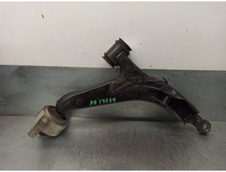 Replacement front right lower suspension arm for Lexus IS 200 (DS2/IS2) D-CAT OEM IAM reference 4333039625 
