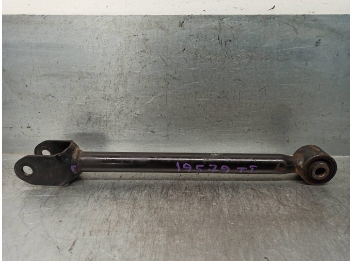 Recambio de brazo suspension inferior trasero izquierdo para lexus is 200 (ds2/is2) d-cat referencia OEM IAM 4871053020 