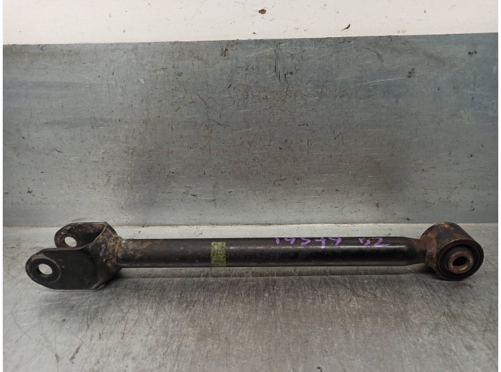 Replacement rear right lower suspension arm for Lexus IS 200 (DS2/IS2) D-CAT OEM IAM reference 4871053020 