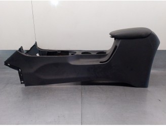 Recambio de apoyabrazos central para hyundai i30 (pde, pd, pden) 2.0 n referencia OEM IAM 84611G4000  