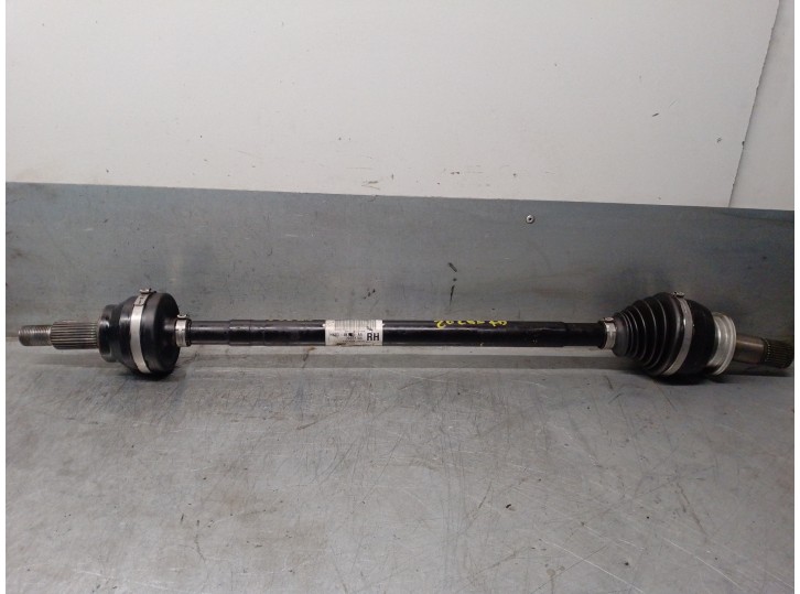 Recambio de transmision trasera derecha para land rover range rover velar 2.0 diesel cat referencia OEM IAM HK834K138AA  