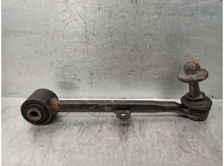 Recambio de brazo suspension inferior trasero izquierdo para lexus is 200 (ds2/is2) d-cat referencia OEM IAM 4870653020 