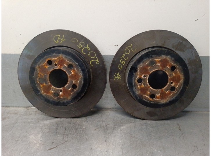 Recambio de disco freno trasero para toyota yaris 1.5 16v cat referencia OEM IAM 42431K0010  