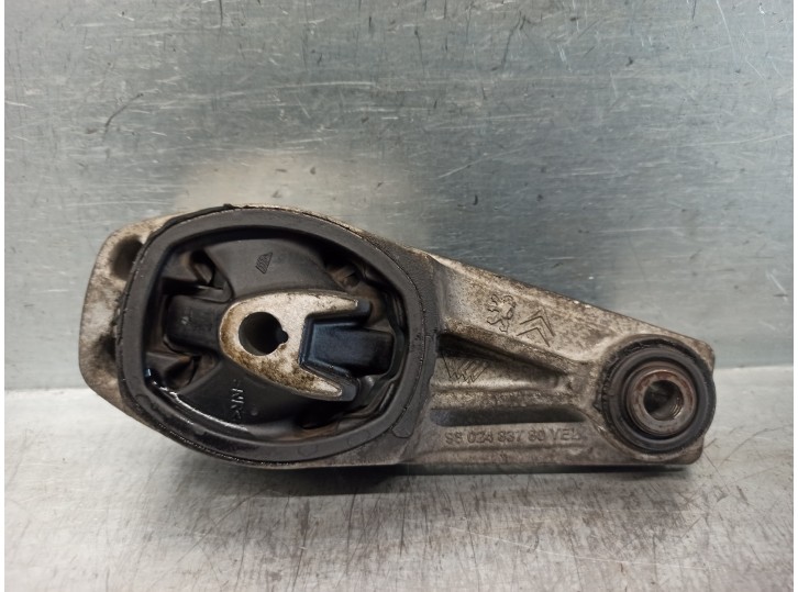 Recambio de soporte cambio para citroën ds3 1.2 12v e-thp referencia OEM IAM 9673005780  