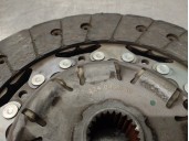 Replacement clutch kit for Volvo S40 saloon 2.0 diesel cat OEM IAM reference 31367652 LUK