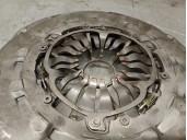 Replacement clutch kit for Volvo S40 saloon 2.0 diesel cat OEM IAM reference 31367652 LUK