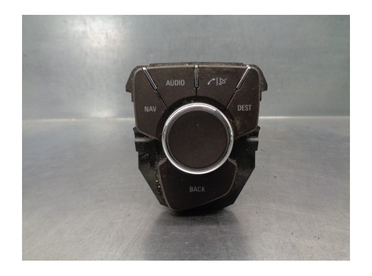 Recambio de mando multifuncion para opel insignia a (g09) 2.0 cdti 4x4 (68) referencia OEM IAM 13310071 