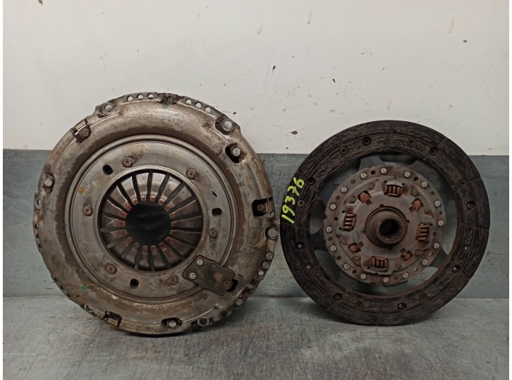 Recambio de kit embrague para opel grandland x 1.6 16v cdti dpf referencia OEM IAM 9820879880  LUK