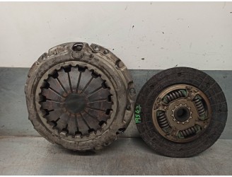 Replacement clutch kit for Toyota Auris 1.6 16V cat OEM IAM reference 3121005120 AISIN