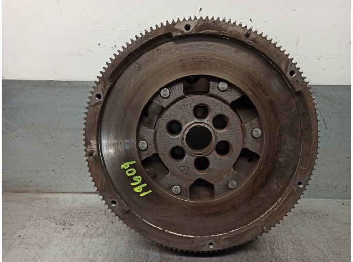 Recambio de volante motor para seat leon (1p1) 2.0 tdi referencia OEM IAM 03G105266AF  