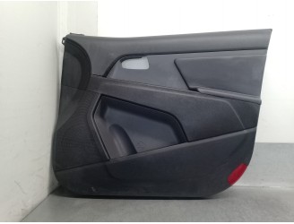 Recambio de guarnecido puerta delantera derecha para kia sportage 1.7 crdi cat referencia OEM IAM 823083U023XI 5 PUERTAS