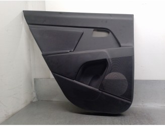 Recambio de guarnecido puerta trasera izquierda para kia sportage 1.7 crdi cat referencia OEM IAM 833073U020XI  5 PUERTAS
