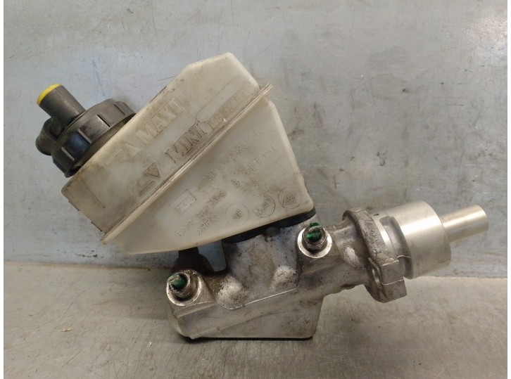 Recambio de bomba freno para renault kangoo (f/kc0) 1.5 dci diesel referencia OEM IAM 7700417826 8200262441B 