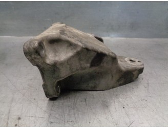 Recambio de soporte motor izquierdo para lexus is 200 (ds2/is2) d-cat referencia OEM IAM 1232526020  