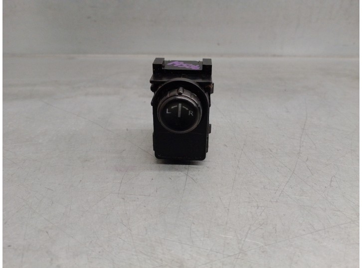 Recambio de mando retrovisor para nissan altima referencia OEM IAM 255708J000 